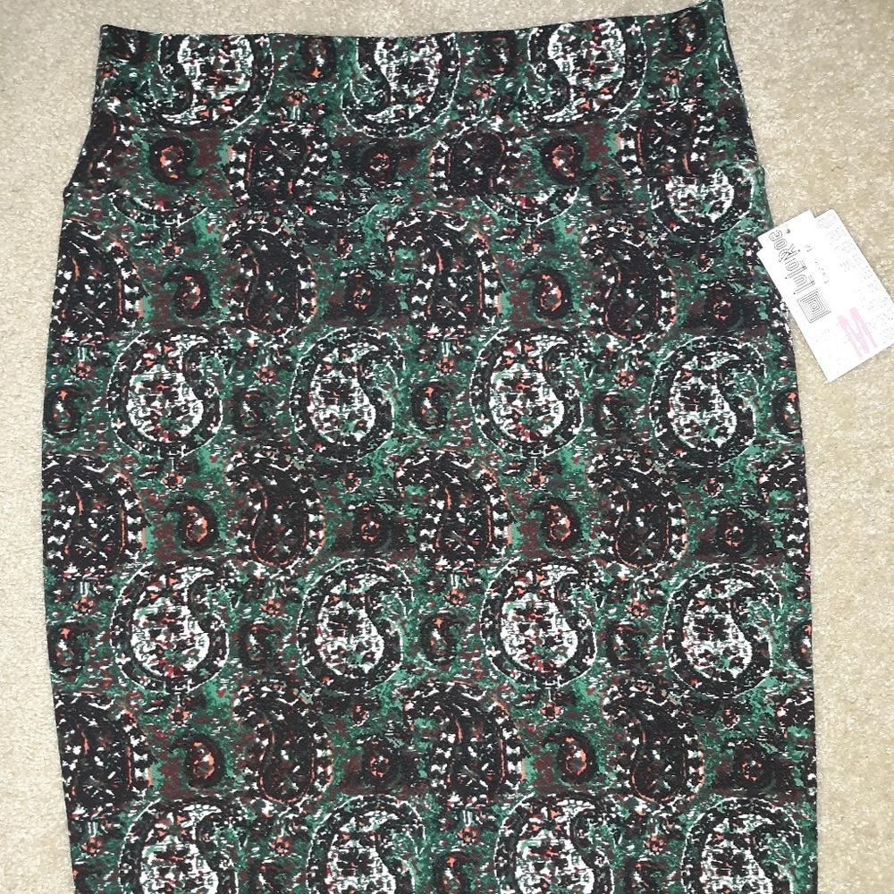 NWT Lularoe Cassie skirt